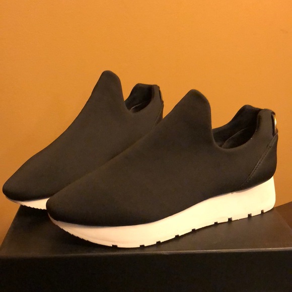 donna karan sneakers 2019